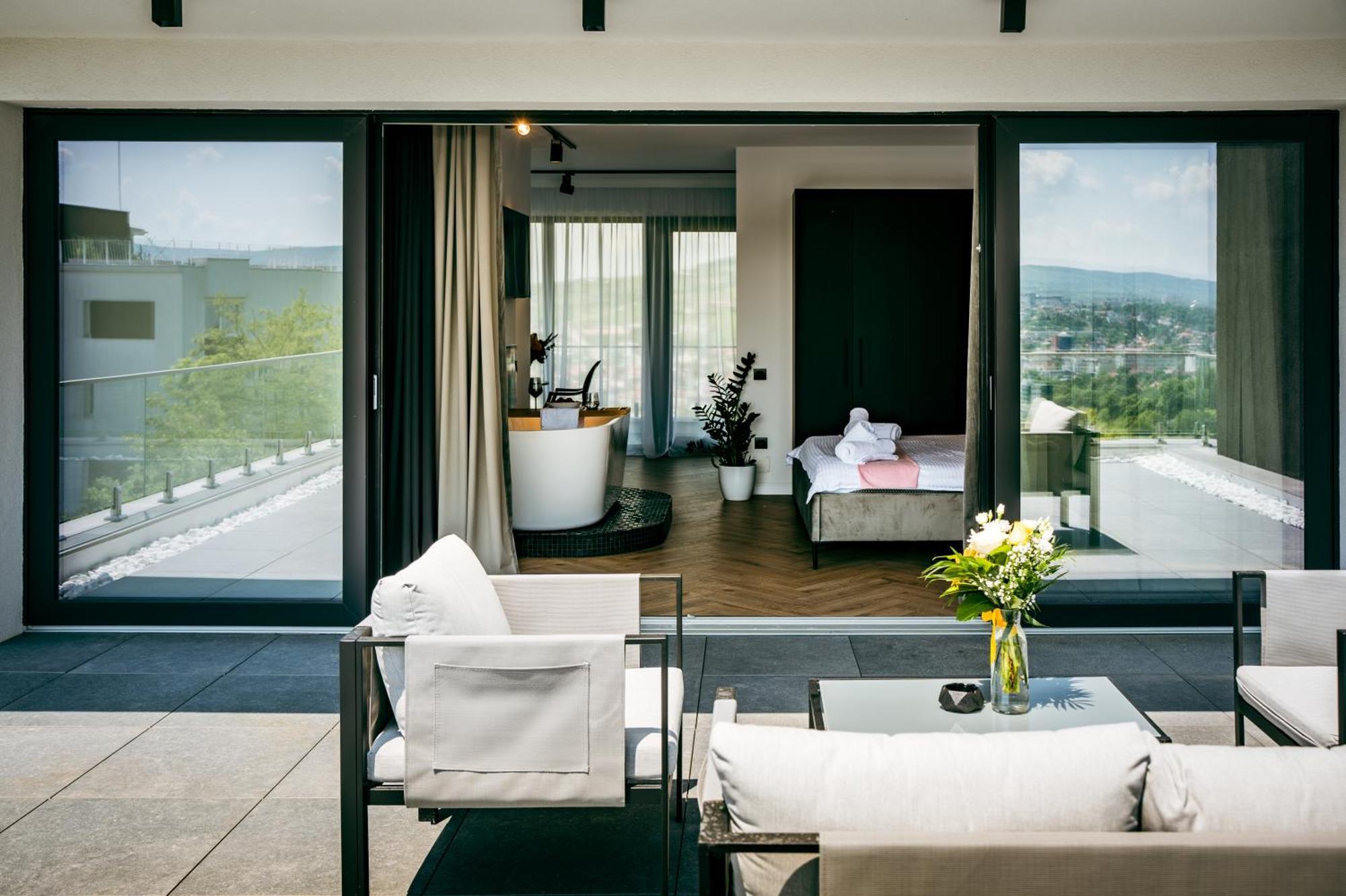 Evo Residence Panoramic คลูจ-นาโปกา ภายนอก รูปภาพ